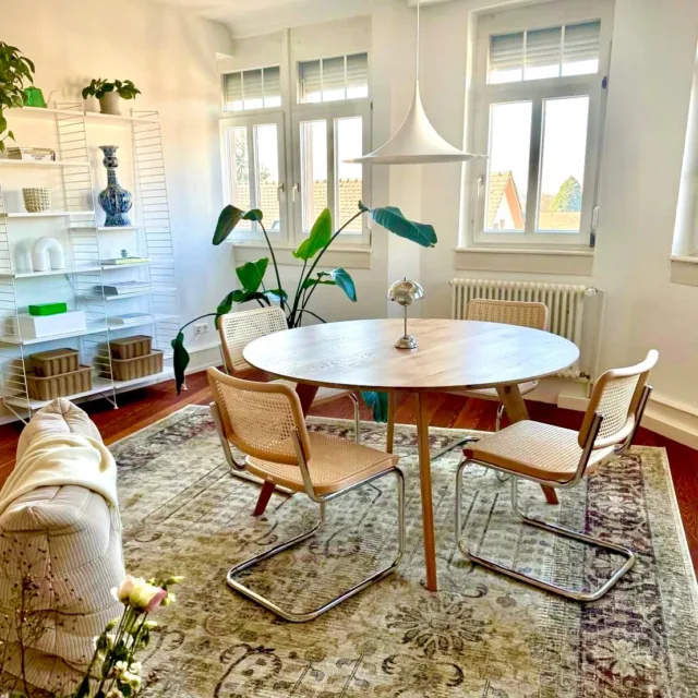 Runder #esstisch mit 140cm Durchmesser 
#wildeiche #feineich #freiburg #runderesstisch #madeinsüdbaden #nachhaltigemöbel